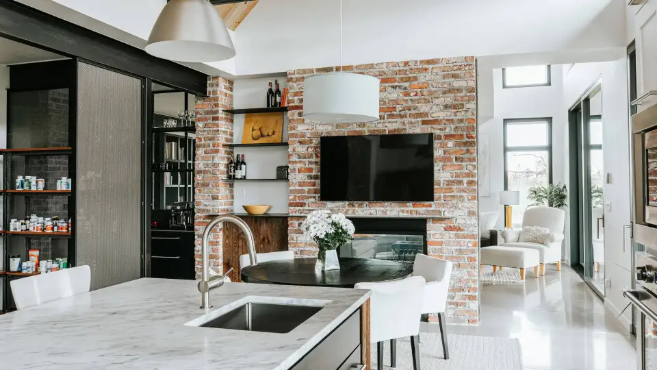 7   Interior Photo from Kitchen to Dining