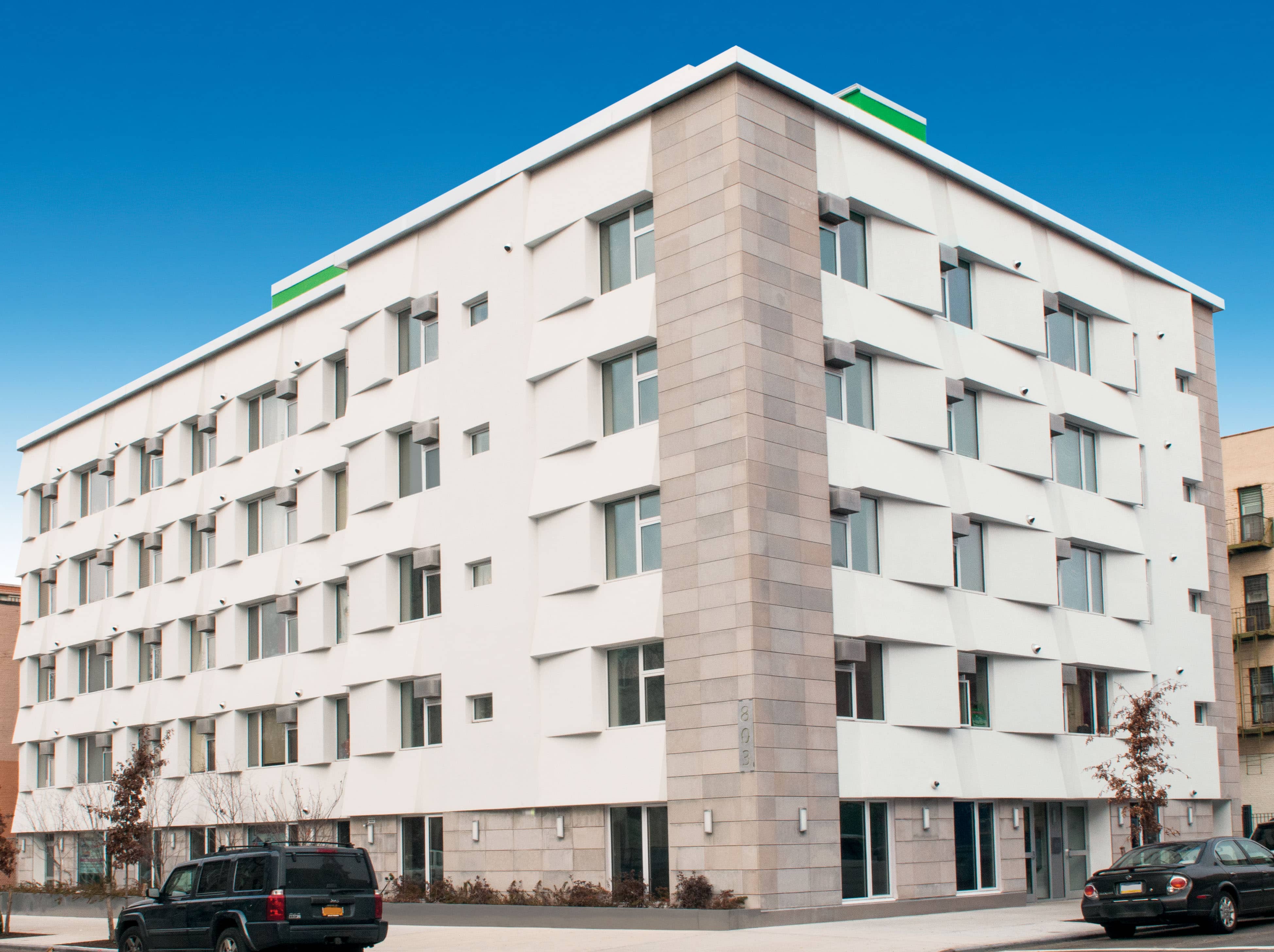 Fullscreen Gallery Image