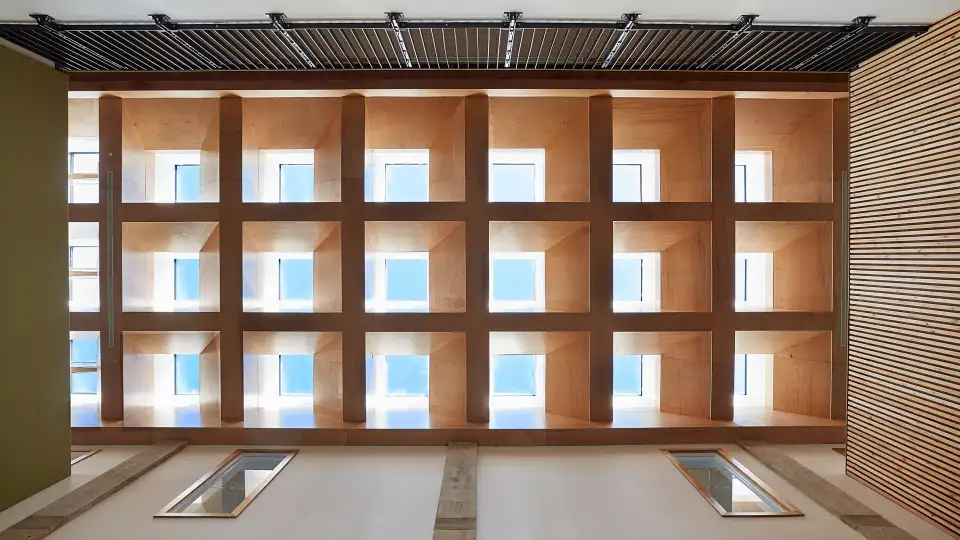 eMail Anhang 2018 LAMILUX TALE Eco Business Centre Bicester 08