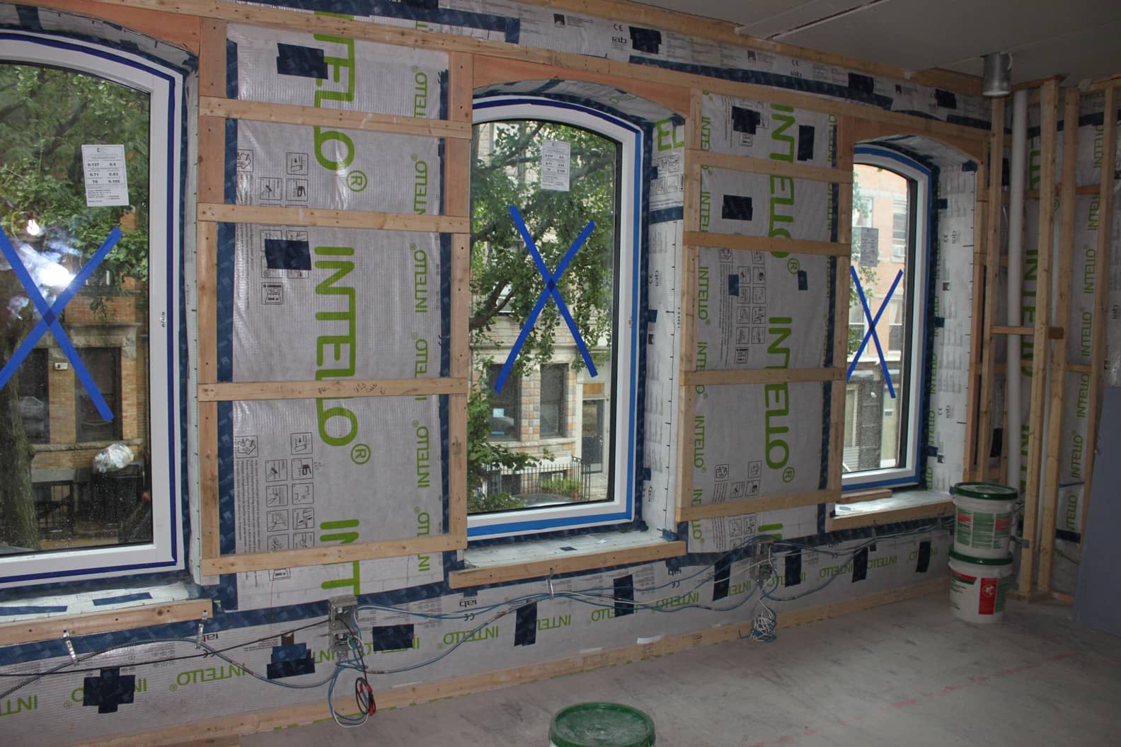 Fullscreen Gallery Image