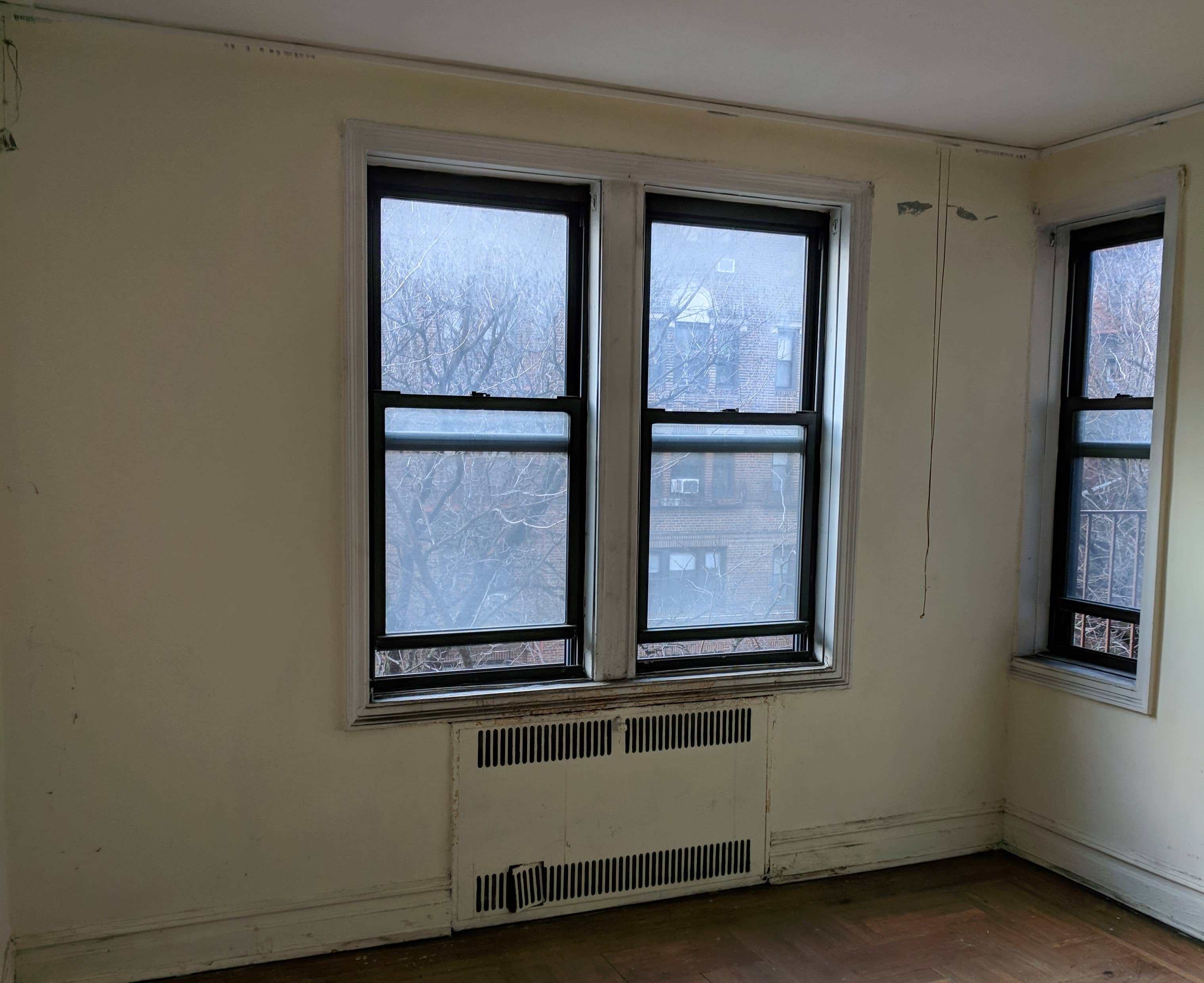 Fullscreen Gallery Image