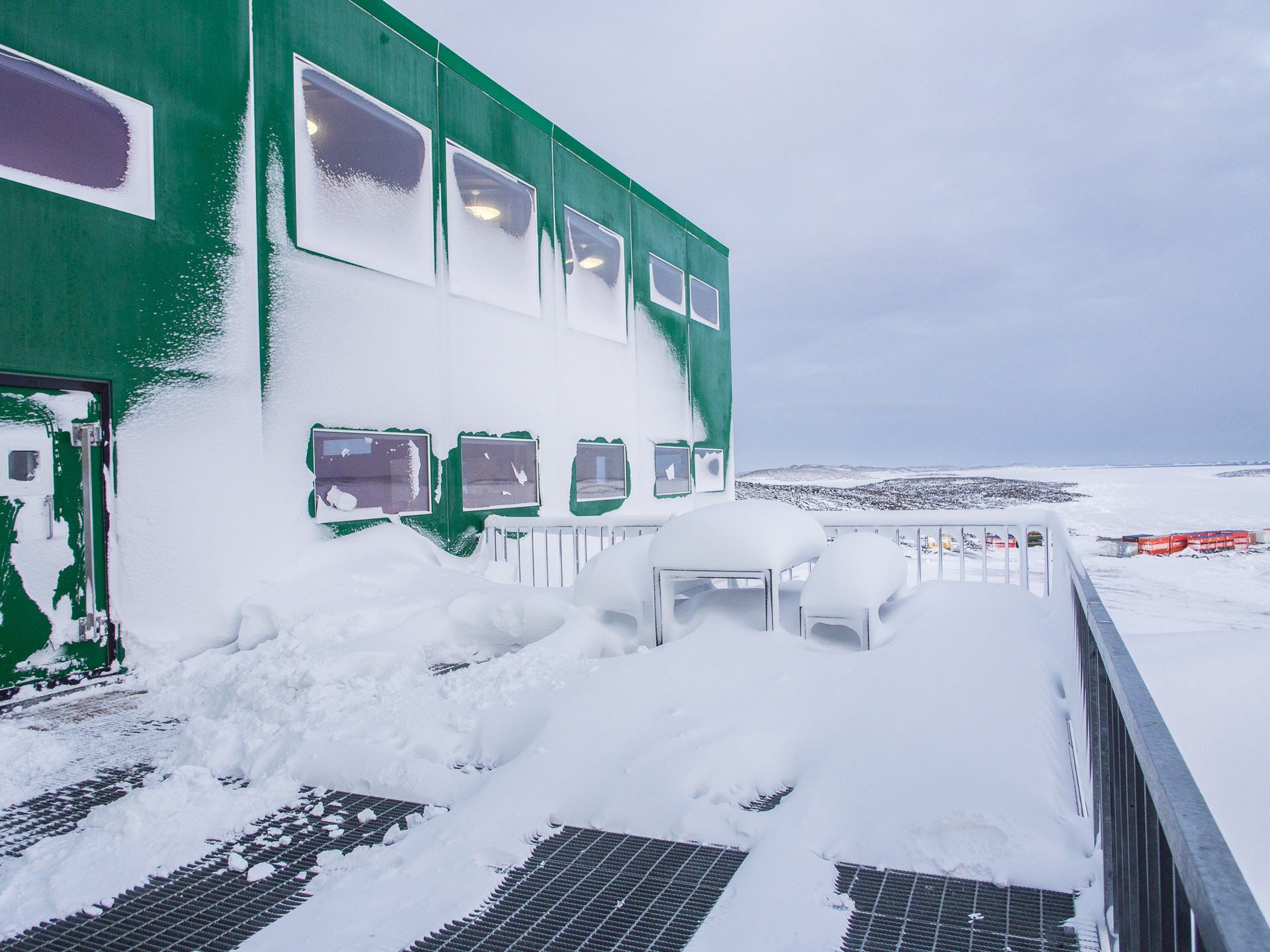 Fullscreen Gallery Image