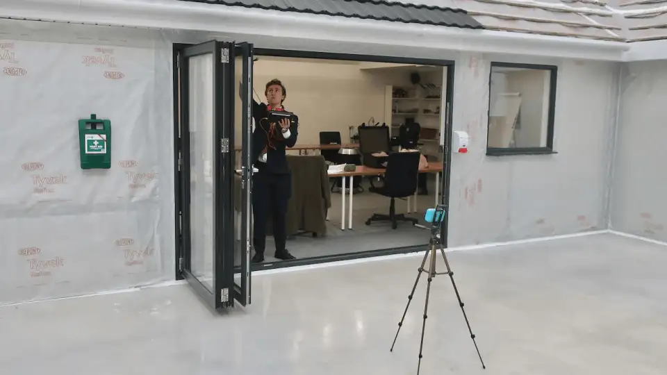 coltraco unit with tripod