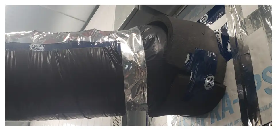 Figure 8: Image showing condensation on vapour impermeable tape. A gap in the insulation behind the tape is present.